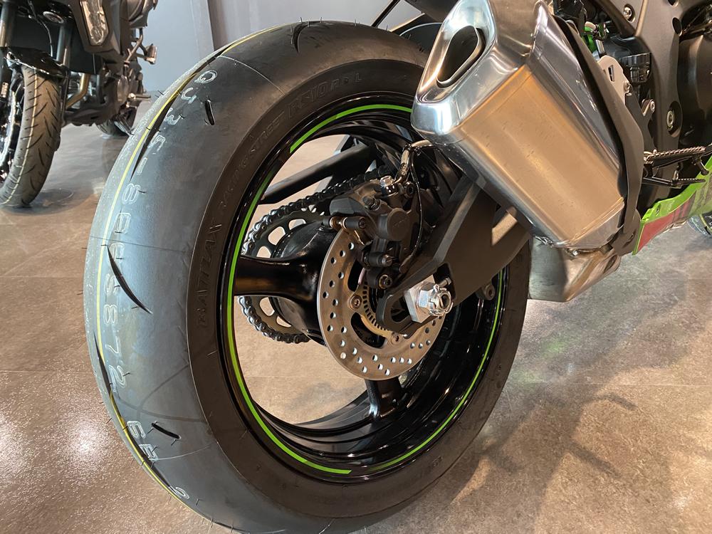 ZX-10R 2020 KRT Edition をカワサキプラザ堺で契約！ その7