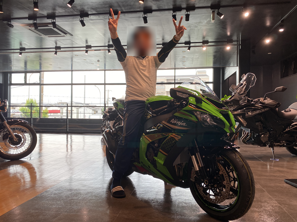 ZX-10R 2020 KRT Edition をカワサキプラザ堺で契約！ その8